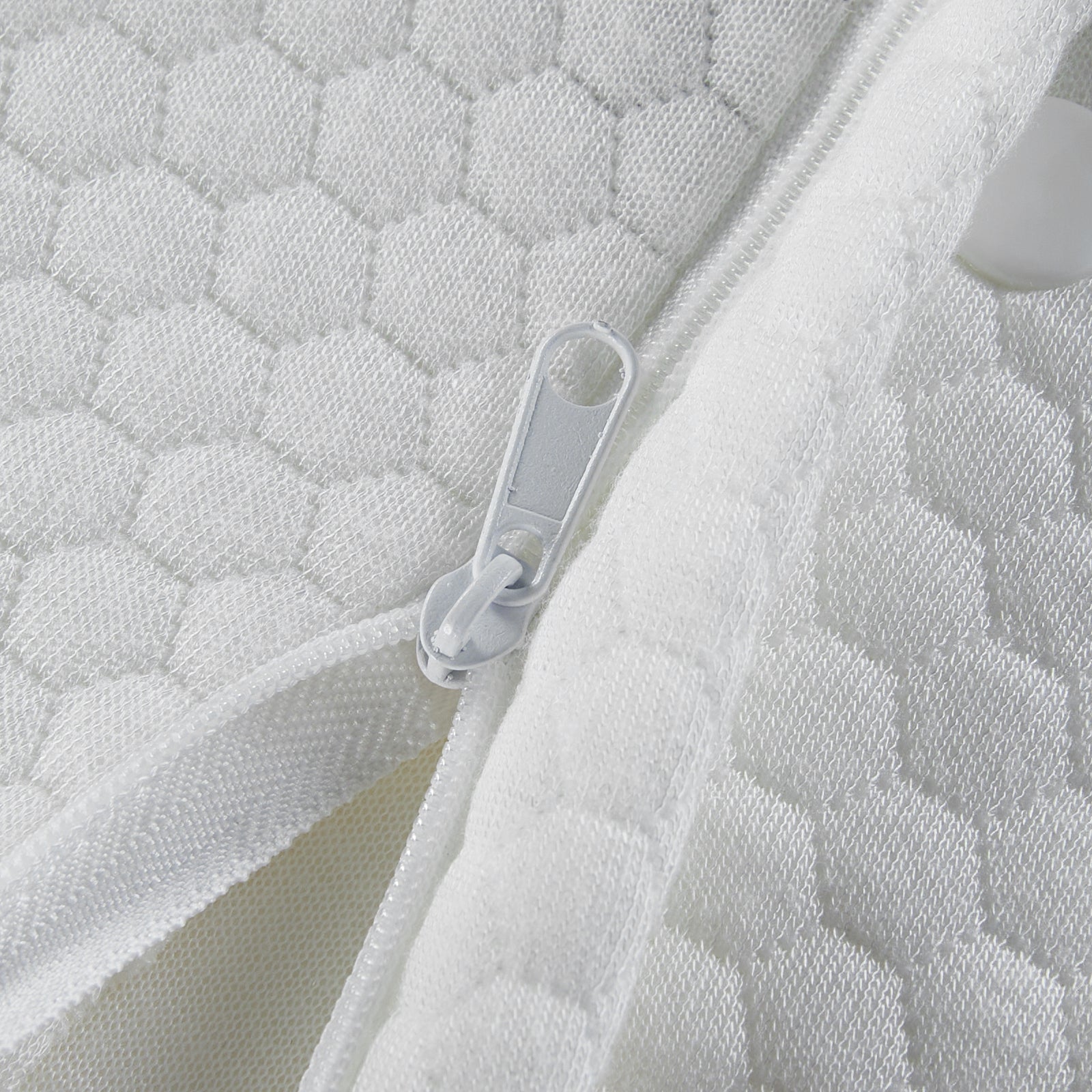 Responsive Memory Foam Pillow - TheHugSnugStore