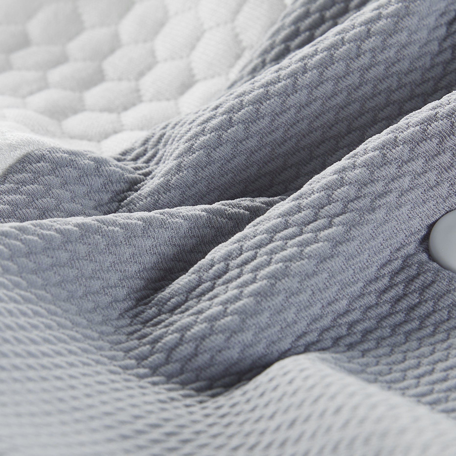 Responsive Memory Foam Pillow - TheHugSnugStore